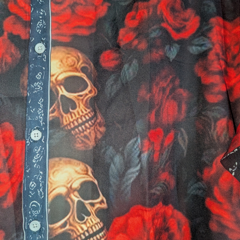 Skull & Roses Collared Button Down 2XL (Runs Small)